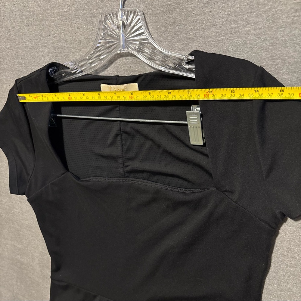 Elegant Black Mini Dress - Picture 11 of 16